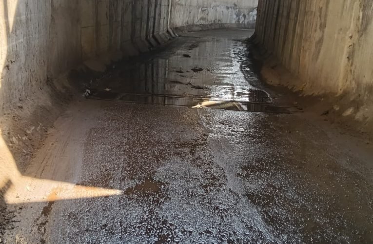 हाता में रेलवे अंडरपास bna परेशानी का सबब