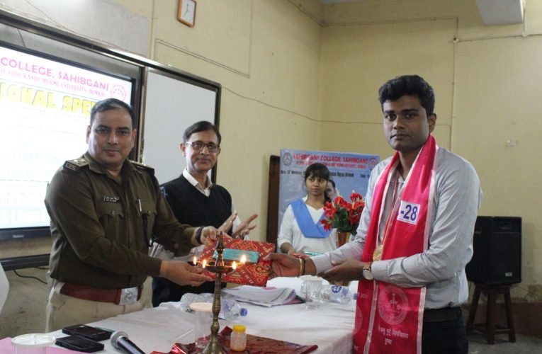 एसपी ने गोल्ड मेडलिस्ट छात्रों को किया सम्मानित, छात्र – छात्रों से किया सीधा संवाद।