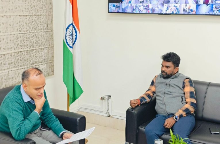 विधायक संजीव सरदार ने डीसी से की मुलाकात