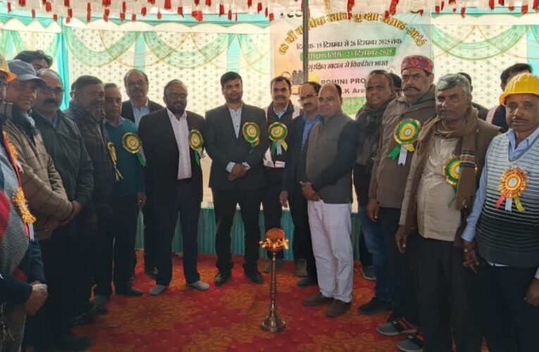 सुरक्षित कार्य करने वाले कामगारों को किया गया पुरस्कृत