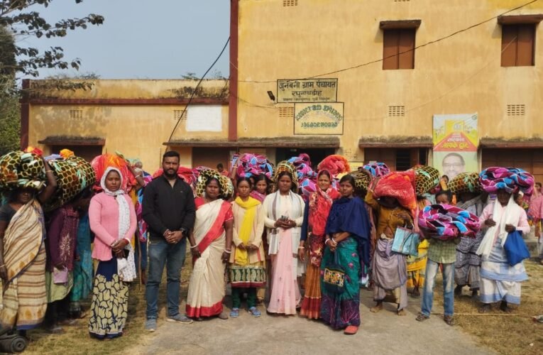 धालभूमगढ़ में जरुरतमंदो को मिला कंबल