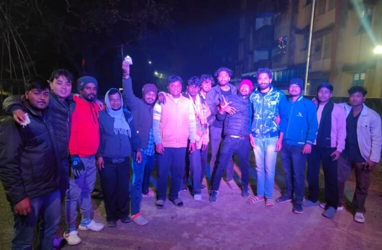 नये साल के पहले दिन खूब हुआ पूजा-पाठ एवं मौज-मस्ती