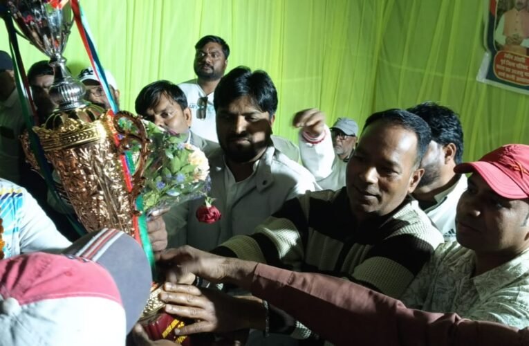 क्रिकेट क्लब बड़गांई की टीम ने 25 रन से मैच जीता