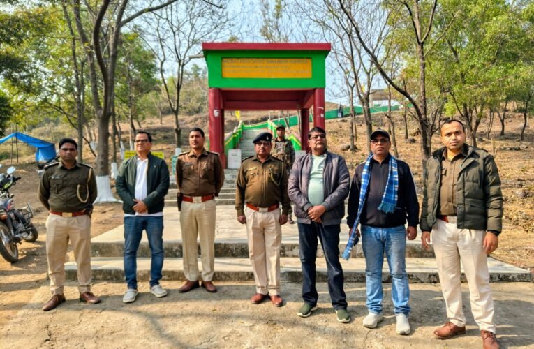 महेशपुर में संपूर्णता अभियान 2.0 की बैठक आयोजित